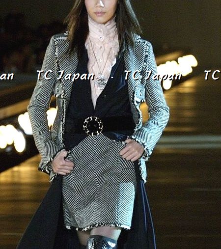 CHANEL 06A Black Herringbone Chevron Wool Tweed Jacket Kate Moss 38 シャネル ブラック シェベロン ウール ツイード ジャケット ケイトモス着 即発