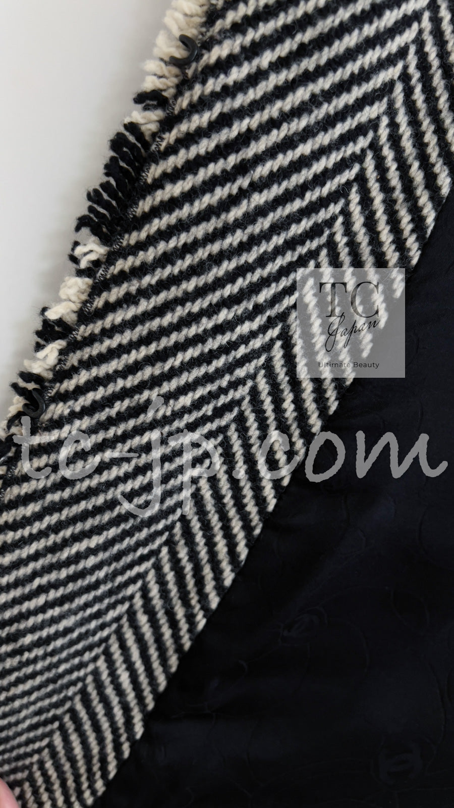 CHANEL 06A Black Herringbone Chevron Wool Tweed Jacket Kate Moss 38 シャネル ブラック シェベロン ウール ツイード ジャケット ケイトモス着 即発