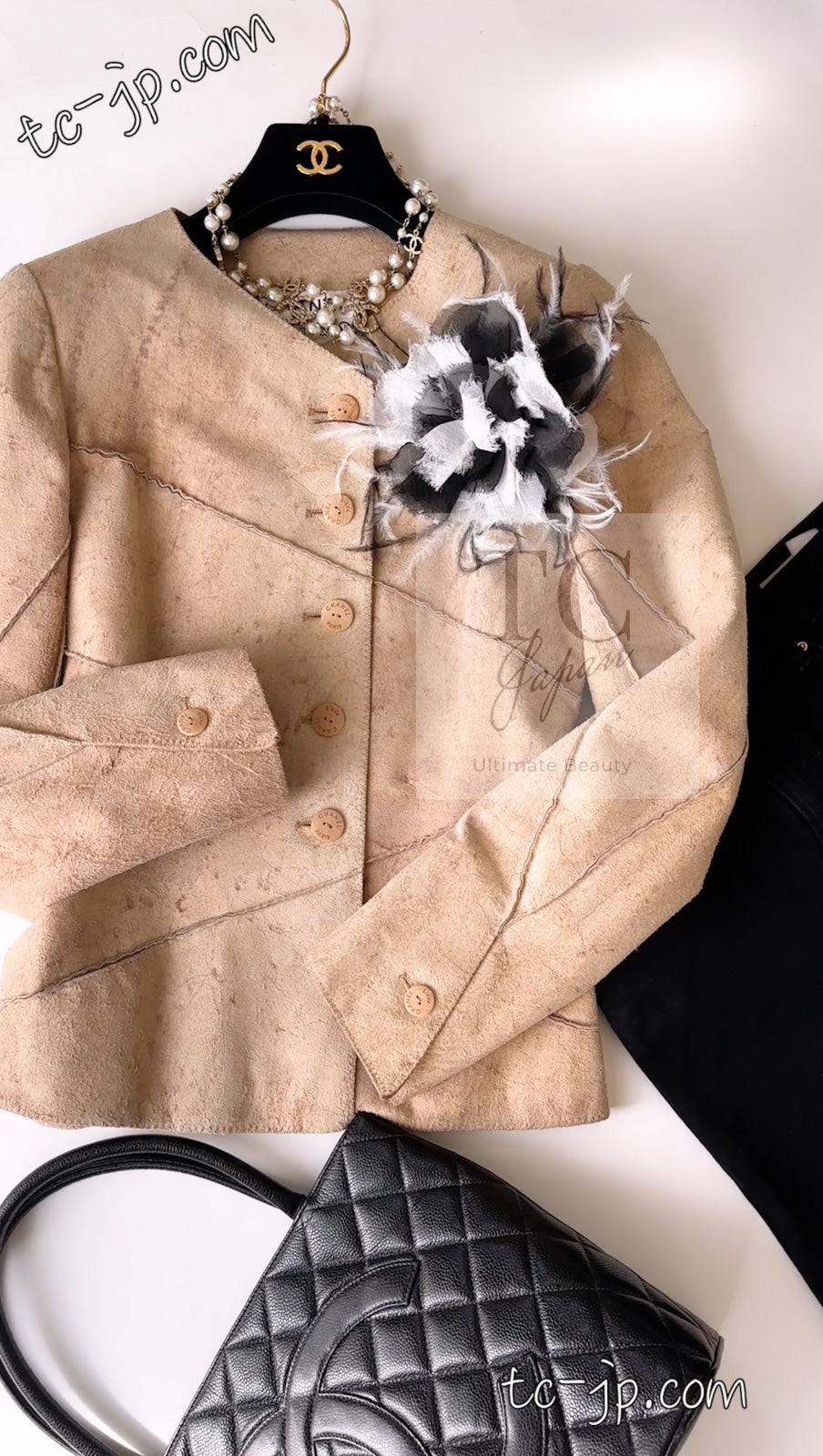 CHANEL 00C Beige Calf Skin Suede Leather Collarless Jacket 34 36 シャネル ベージュ カーフスキン スウェード レザー ノーカラー ジャケット 即発