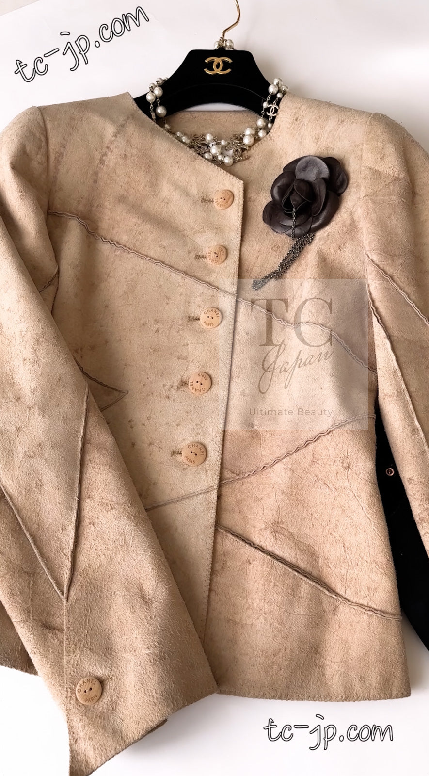 CHANEL 00C Beige Calf Skin Suede Leather Collarless Jacket 34 36 シャネル ベージュ カーフスキン スウェード レザー ノーカラー ジャケット 即発