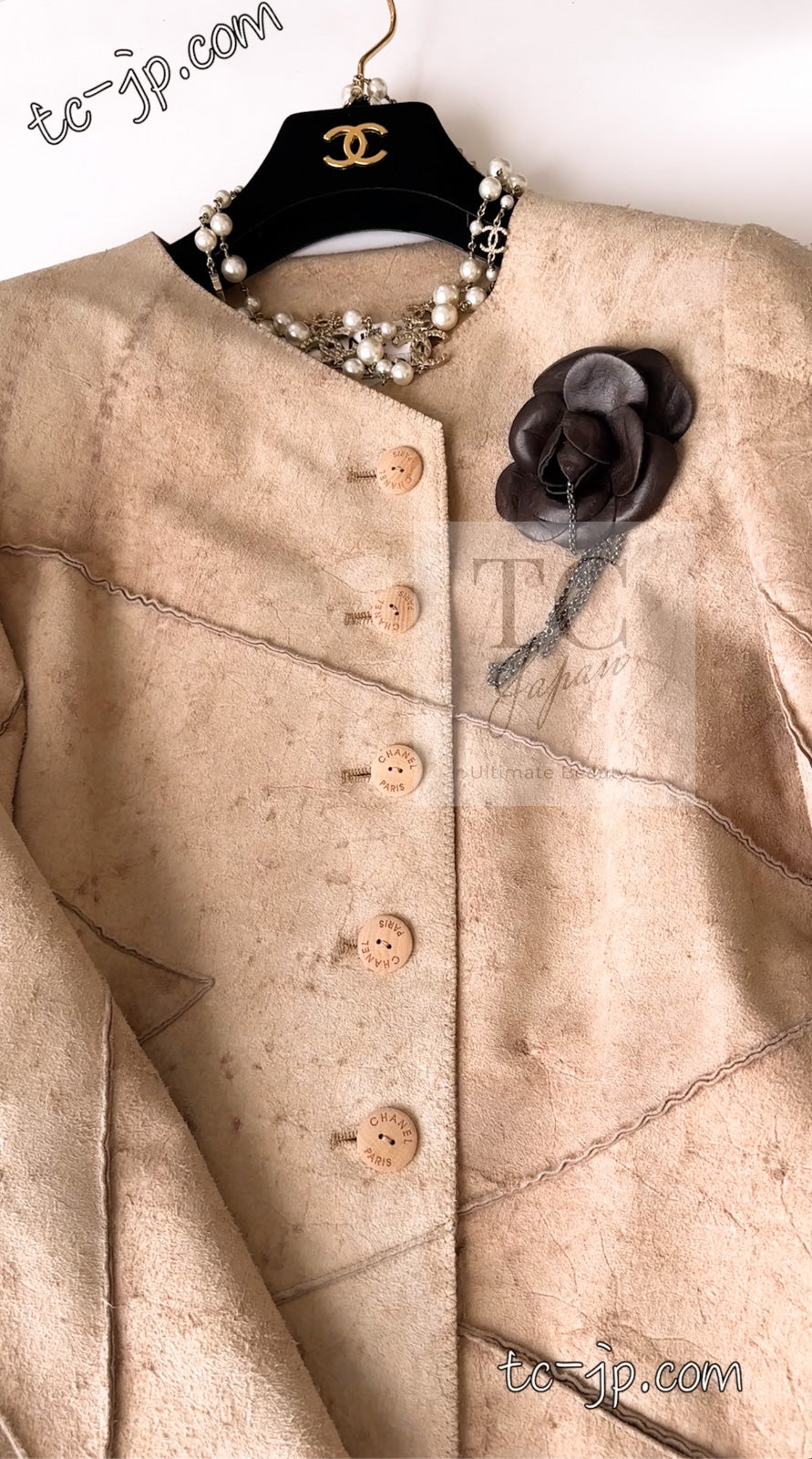 CHANEL 00C Beige Calf Skin Suede Leather Collarless Jacket 34 36 シャネル ベージュ カーフスキン スウェード レザー ノーカラー ジャケット 即発