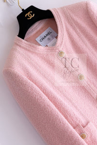 CHANEL 16C Pink CC Pearl Buttons Cotton Collarless Jacket 34 シャネル 一番人気 ピンク CC パール ボタン コットン ノーカラー ジャケット 即発