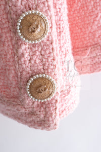 CHANEL 16C Pink CC Pearl Buttons Cotton Collarless Jacket 34 シャネル 一番人気 ピンク CC パール ボタン コットン ノーカラー ジャケット 即発