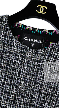 CHANEL 19PS Black Gray Silver Metallic Cropped Tweed Jacket 38 シャネル グレー シルバー メタリック クロップド ツイード ジャケット 即発
