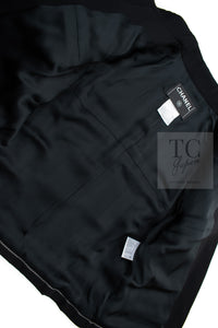 CHANEL 06PF Black Quilted Wool Jacket 38 シャネル ブラック キルティング ウール ジャケット 即発