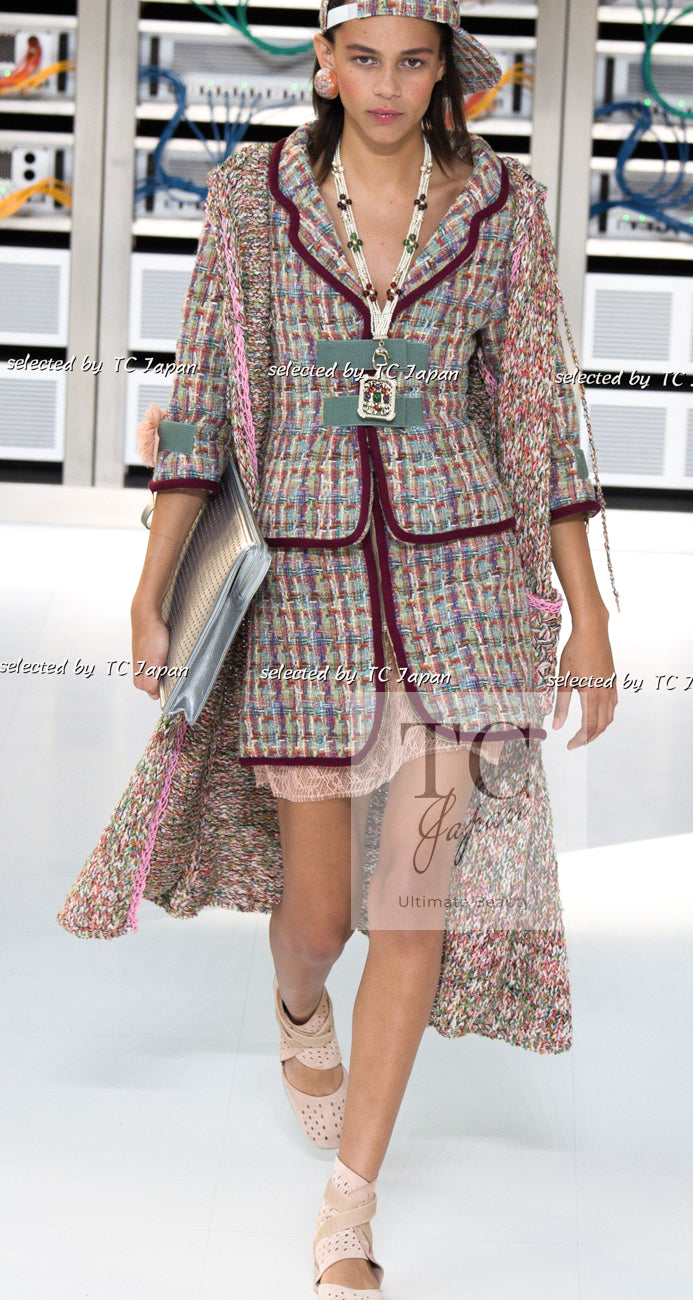 CHANEL 17S Multicolor Tweed Zipper Jacket with Plum Trim & Velcro Accent 38 シャネル マルチカラー プラムトリム ツイード ジッパー ジャケット マジックテープ 装飾 即発