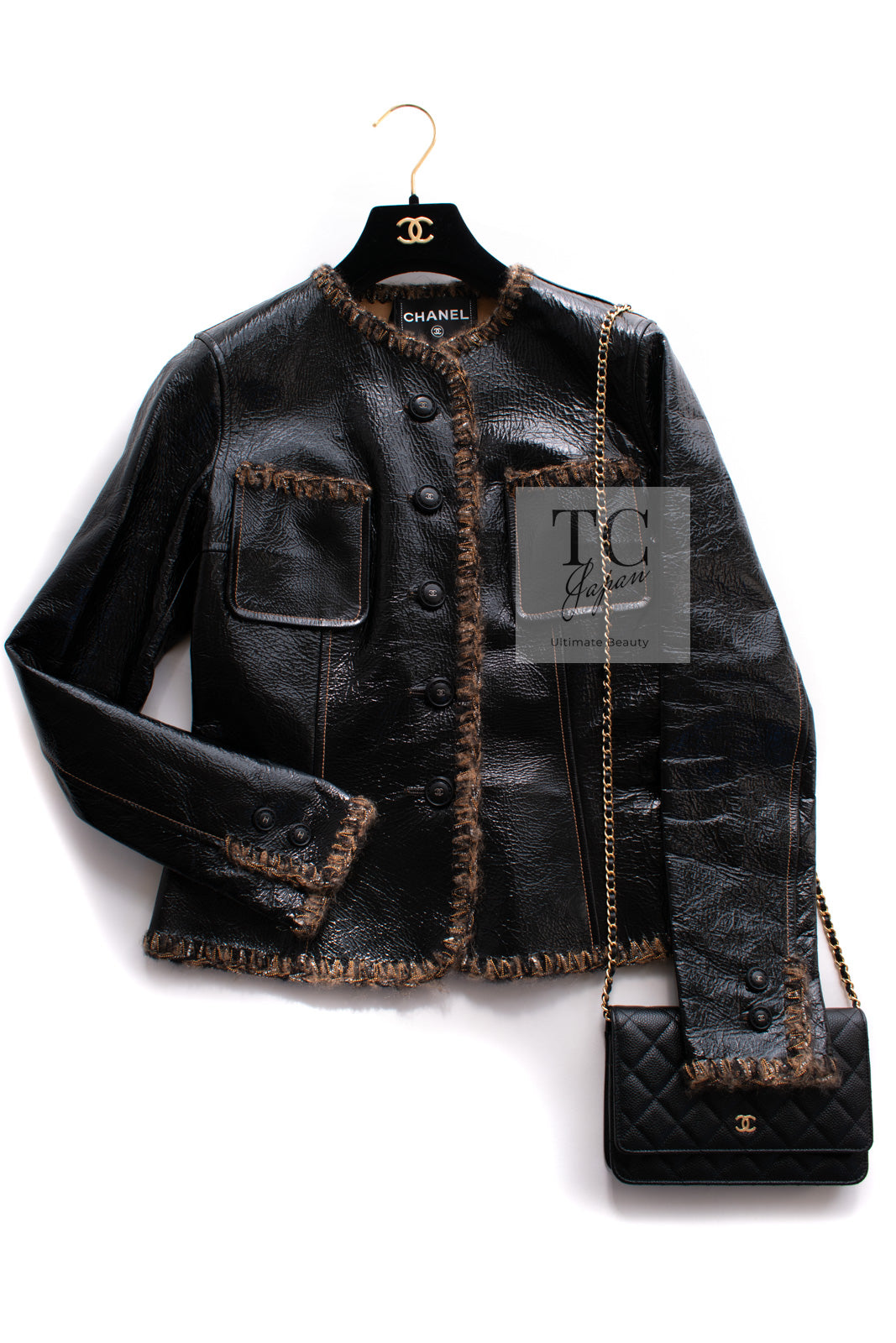 CHANEL 17B Black Lambskin Leather Chain Trim Jacket 36 シャネル ブラック ラム スキン レザー チェーン トリム ジャケット 即発
