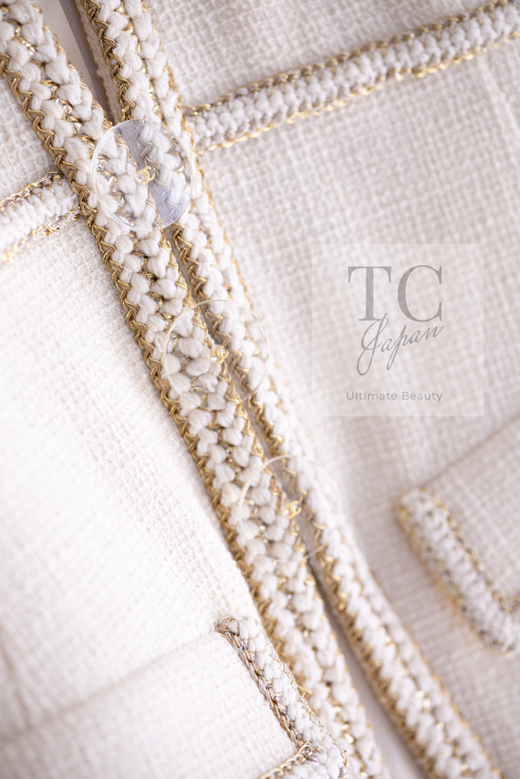 CHANEL 17PF Ivory Creme Gold Trim Wool Tweed Jacket 38 シャネル アイボリー クリーム ゴールド トリミング ウール ジャケット 即発