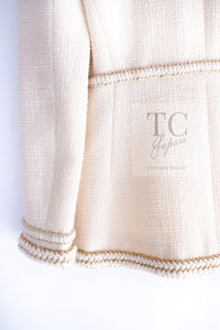 CHANEL 17PF Ivory Creme Gold Trim Wool Tweed Jacket 38 シャネル アイボリー クリーム ゴールド トリミング ウール ジャケット 即発