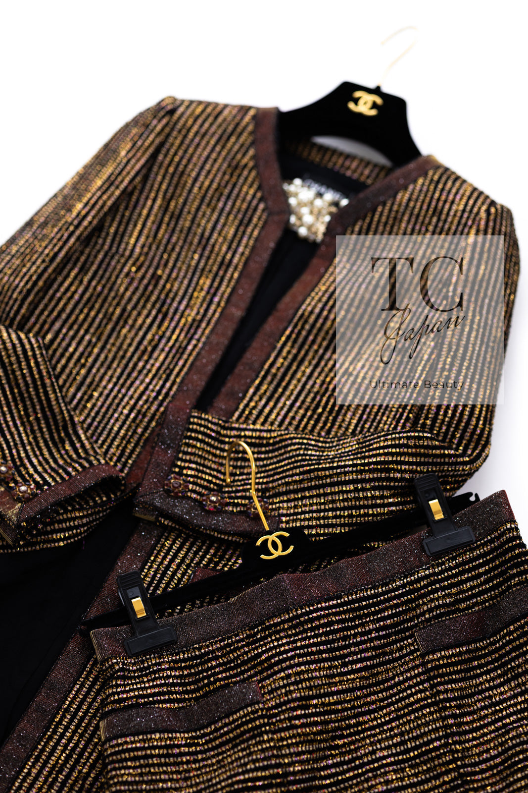 CHANEL 10C Gold Metallic Stripe Long Jacket Coat Skirt Setup 34 シャネル ゴールド メタリック ストライプ ロング ジャケット コート スカート セットアップ 即発
