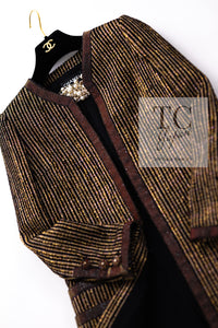 CHANEL 10C Gold Metallic Stripe Long Jacket Coat Skirt Setup 34 シャネル ゴールド メタリック ストライプ ロング ジャケット コート スカート セットアップ 即発