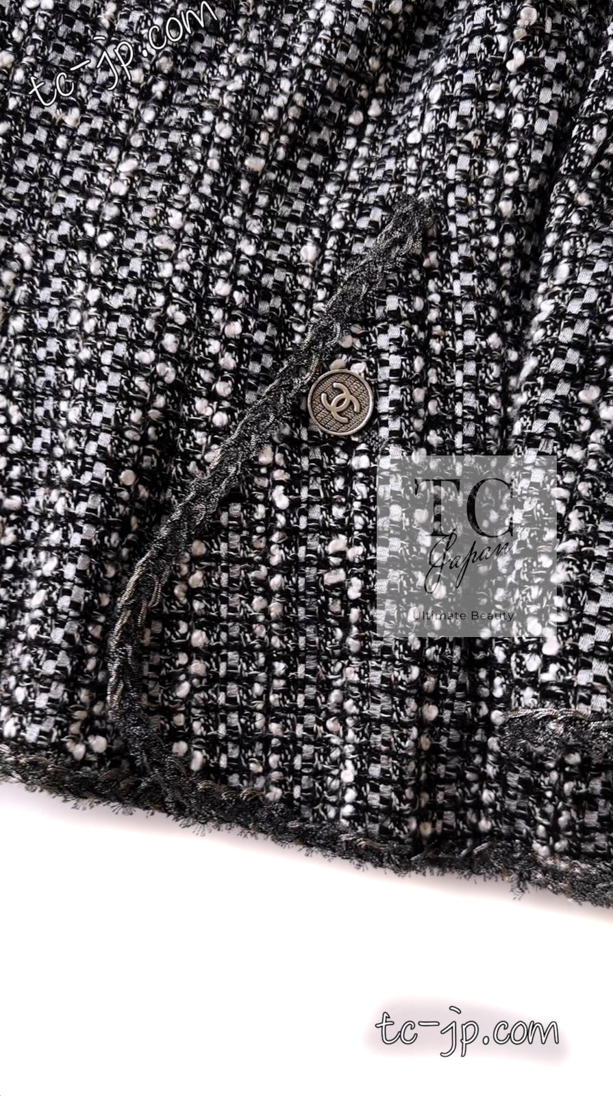 CHANEL 06S Gray Silver Metallic Trim Collarless Tweed Cardigan Jacket 34 シャネル グレー シルバー メタリック トリム 襟なし ツイード カーディガン ジャケット 即発