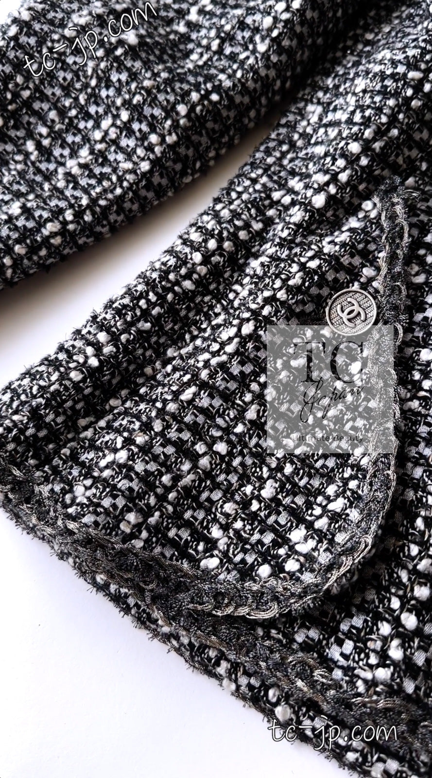 CHANEL 06S Gray Silver Metallic Trim Collarless Tweed Cardigan Jacket 34 シャネル グレー シルバー メタリック トリム 襟なし ツイード カーディガン ジャケット 即発