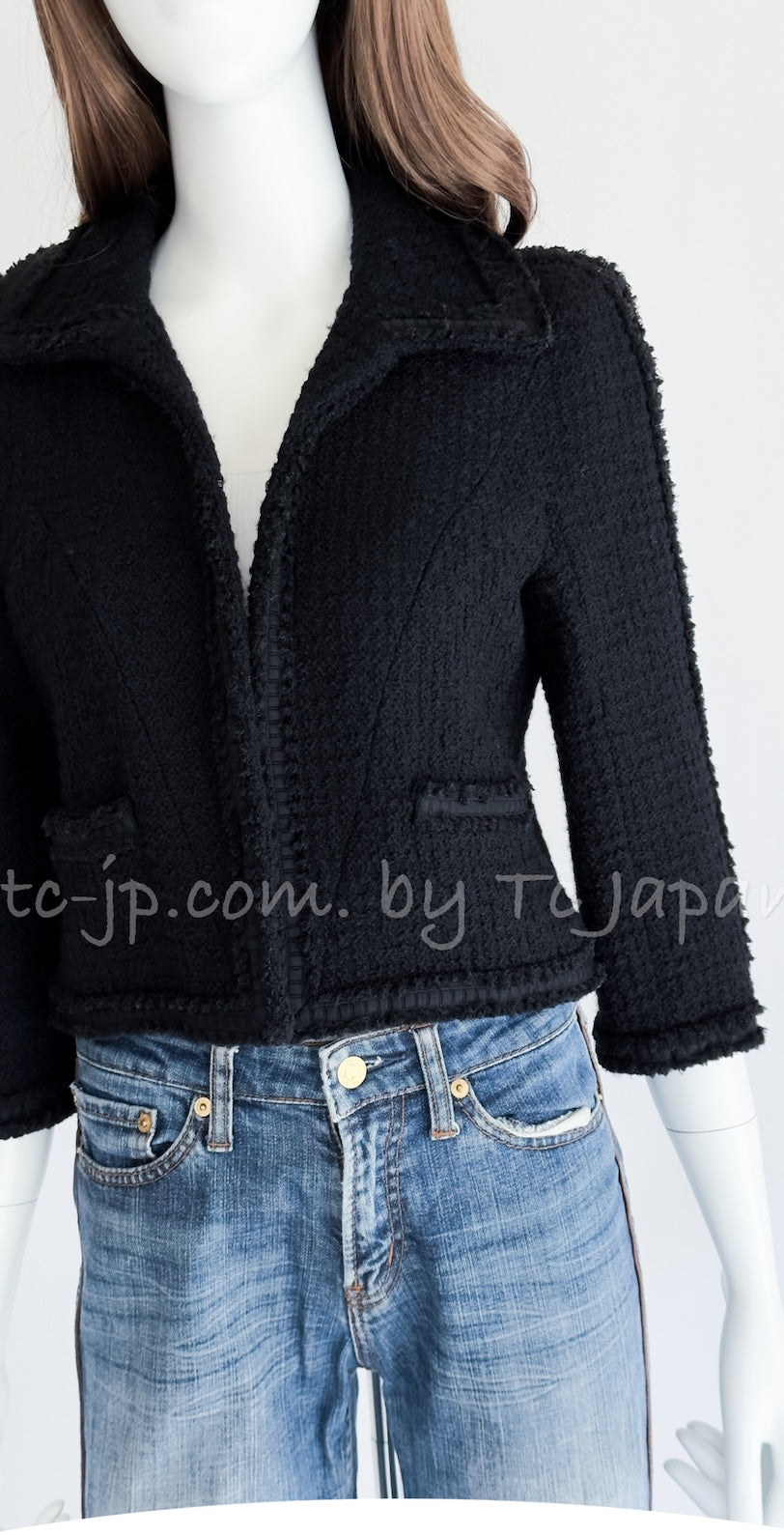 CHANEL 09A Black Wool Lion Buttons Tweed Jacket Tops Skirt Suit Set up Victoria Beckham 40 42 シャネル ブラック ウール ツイード ジャケット トップス スカート スーツ セットアップ 即発