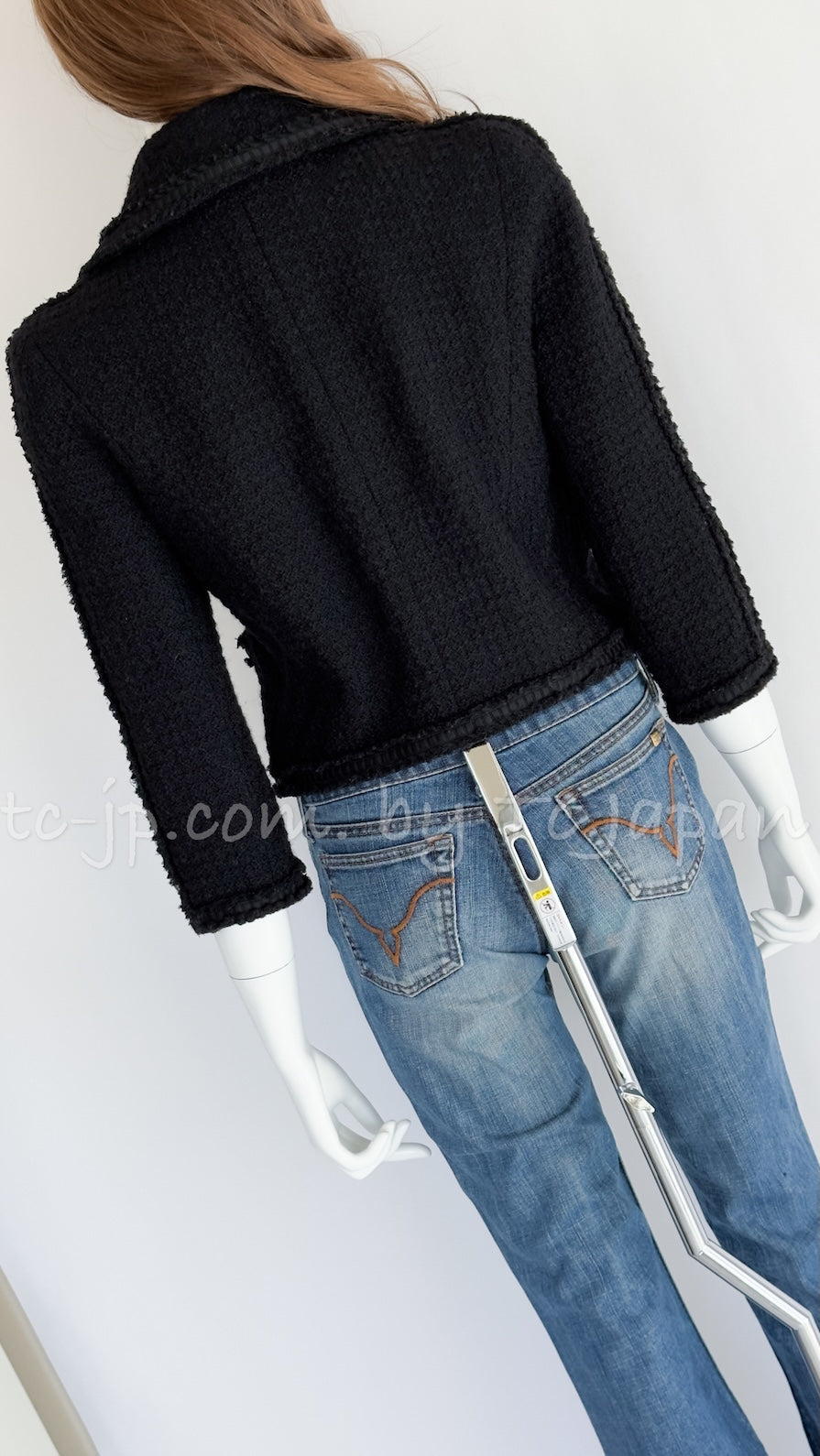 CHANEL 09A Black Wool Lion Buttons Tweed Jacket Tops Skirt Suit Set up Victoria Beckham 40 42 シャネル ブラック ウール ツイード ジャケット トップス スカート スーツ セットアップ 即発