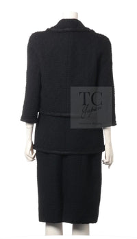 CHANEL 09A Black Wool Lion Buttons Tweed Jacket Tops Skirt Suit Set up Victoria Beckham 40 42 シャネル ブラック ウール ツイード ジャケット トップス スカート スーツ セットアップ 即発