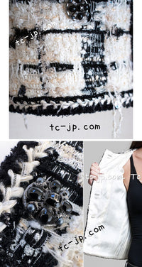 CHANEL 06PF Black Ivory Gripox Buttons Lesage Tweed Jacket 38 シャネル アイボリー ブラック グリポワ 宝石 ボタン ルサージュ ツイード ジャケット 即発