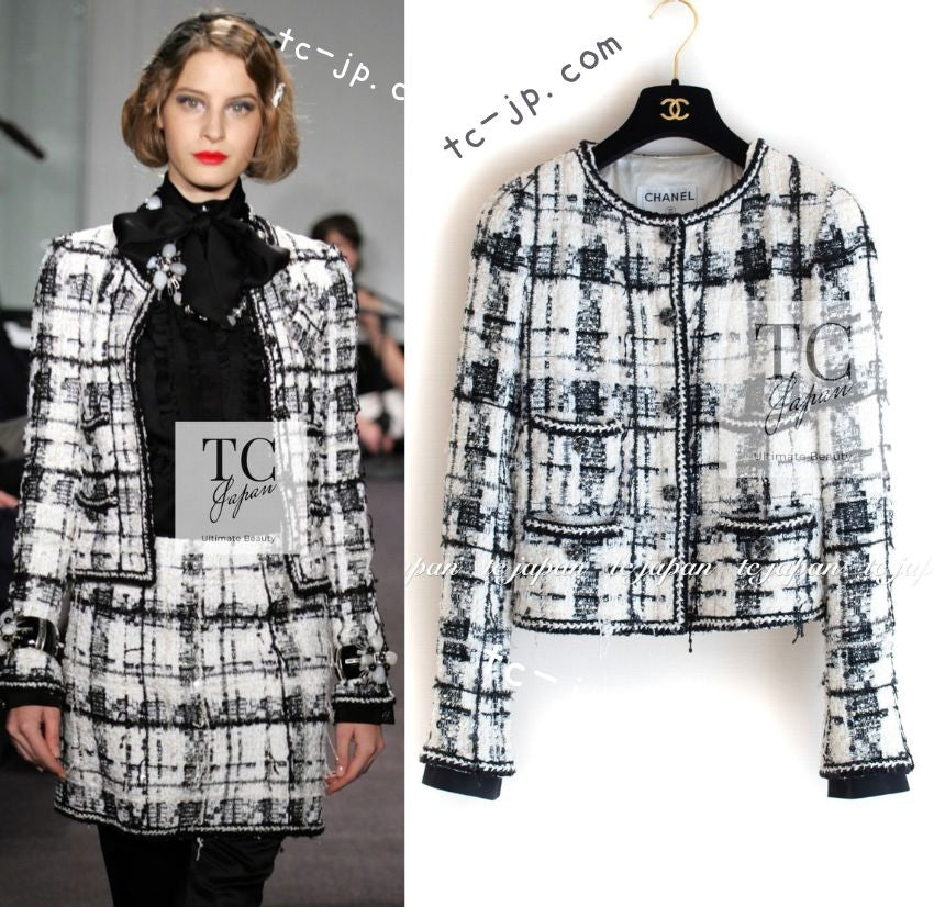 CHANEL 06PF Black Ivory Gripox Buttons Lesage Tweed Jacket 38 シャネル アイボリー ブラック グリポワ 宝石 ボタン ルサージュ ツイード ジャケット 即発