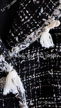 CHANEL 05C Black Creme Fringe Trimmed Tweed Jacket 36 38 シャネル ブラック クリーム フリンジトリミング ツイード ジャケット 即発