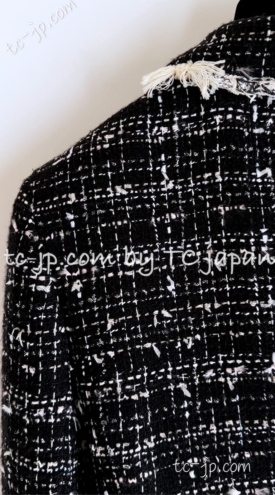CHANEL 05C Black Creme Fringe Trimmed Tweed Jacket 36 38 シャネル ブラック クリーム フリンジトリミング ツイード ジャケット 即発
