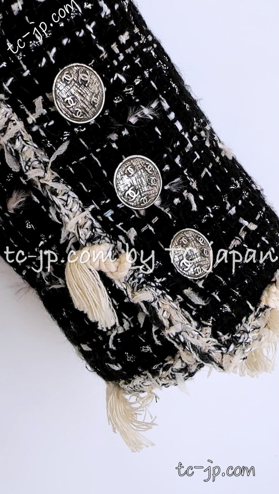 CHANEL 05C Black Creme Fringe Trimmed Tweed Jacket 36 38 シャネル ブラック クリーム フリンジトリミング ツイード ジャケット 即発