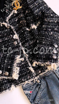 CHANEL 05C Black Creme Fringe Trimmed Tweed Jacket 36 38 シャネル ブラック クリーム フリンジトリミング ツイード ジャケット 即発