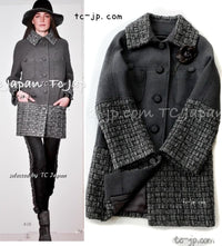 CHANEL 14B Gray Metallic Wool Cashmere Coat 36 38 40 シャネル グレー メタリック ウール カシミア ふんわり 艶やか ツイード コート 即発