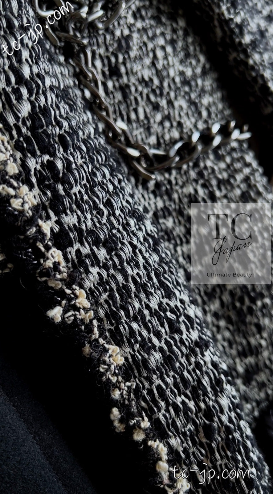 CHANEL 11A Black Gray Wool Hooded Duffle Tweed Coat 36 38 シャネル ブラック グレー ウール ダッフル フード ツイード コート 即発