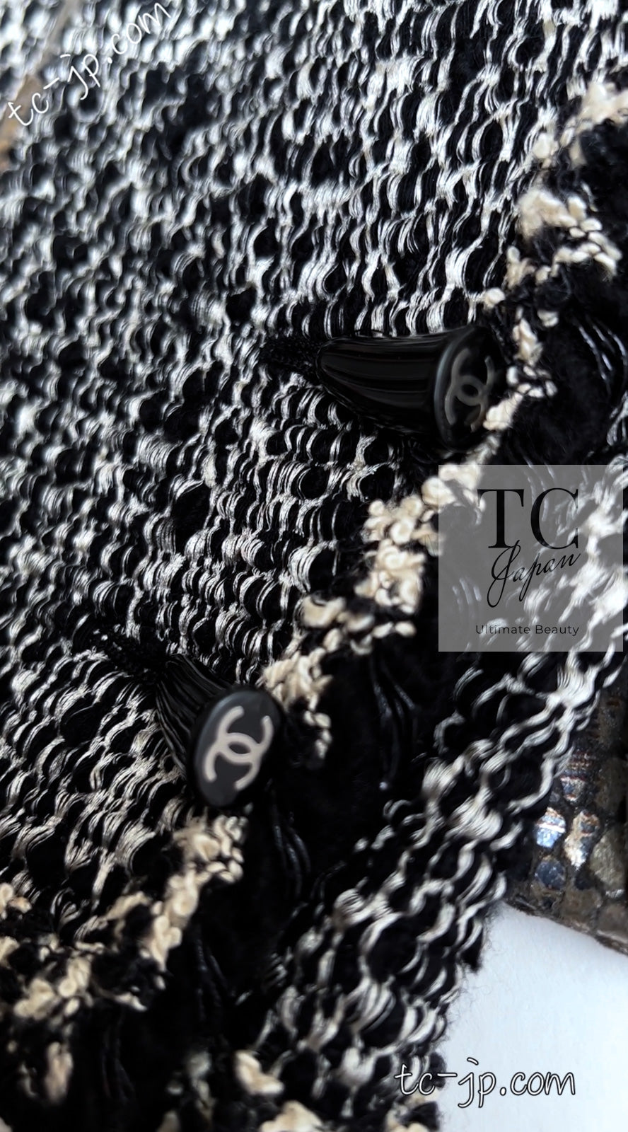 CHANEL 11A Black Gray Wool Hooded Duffle Tweed Coat 36 38 シャネル ブラック グレー ウール ダッフル フード ツイード コート 即発