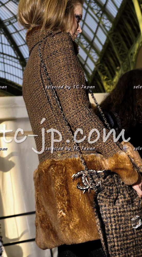 CHANEL 10A Brown Fantasy Faux Tweed Jacket Coat Penelope Cruz 34 36 38 シャネル ブラウン ファンタジー ファー ツイード ロング ジャケット コート ペネロペ クルス 着 即発
