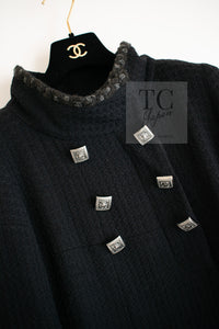 CHANEL 11PF Black Square Jeweled Button Wool Tweed Jacket Coat 36 38 シャネル ブラック スクエア グリポワ ボタン ウール ツイード ジャケット コート 即発