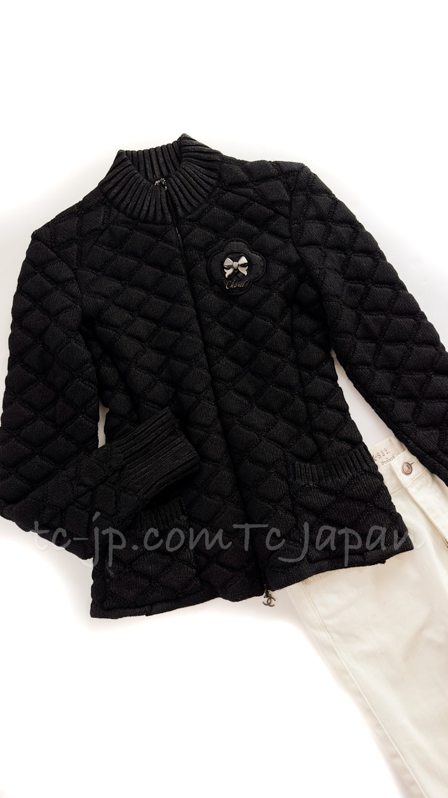 CHANEL 09A Black Quilted Wool Jacket Cardigan Blouson 38 シャネル ブラック キルト ウール ジャケット カーディガン ブルゾン 即発