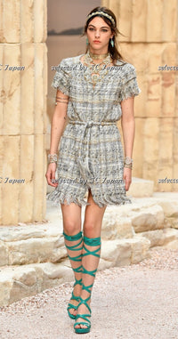 CHANEL 18C Gray Beige Ivory Fringe Tweed Dress 38 シャネル グレー ベージュ アイボリー フリンジ ツイード ワンピース 即発