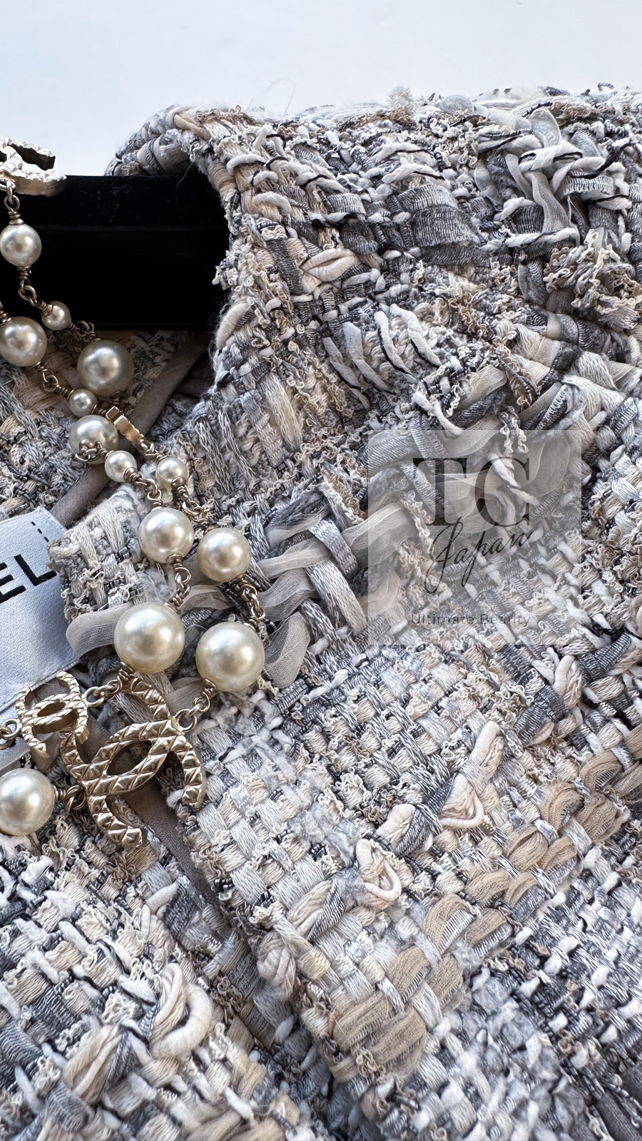 CHANEL 18C Gray Beige Ivory Fringe Tweed Dress 38 シャネル グレー ベージュ アイボリー フリンジ ツイード ワンピース 即発
