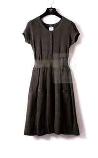 CHANEL 08S Dark Olive Pointelle Knit Dress 36 38 シャネル ダークオリーブ ポワンテル ニット ココボタン ワンピース 即発