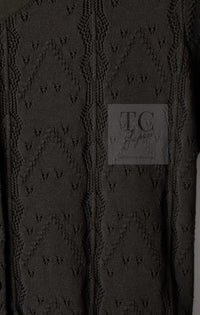 CHANEL 08S Dark Olive Pointelle Knit Dress 36 38 シャネル ダークオリーブ ポワンテル ニット ココボタン ワンピース 即発