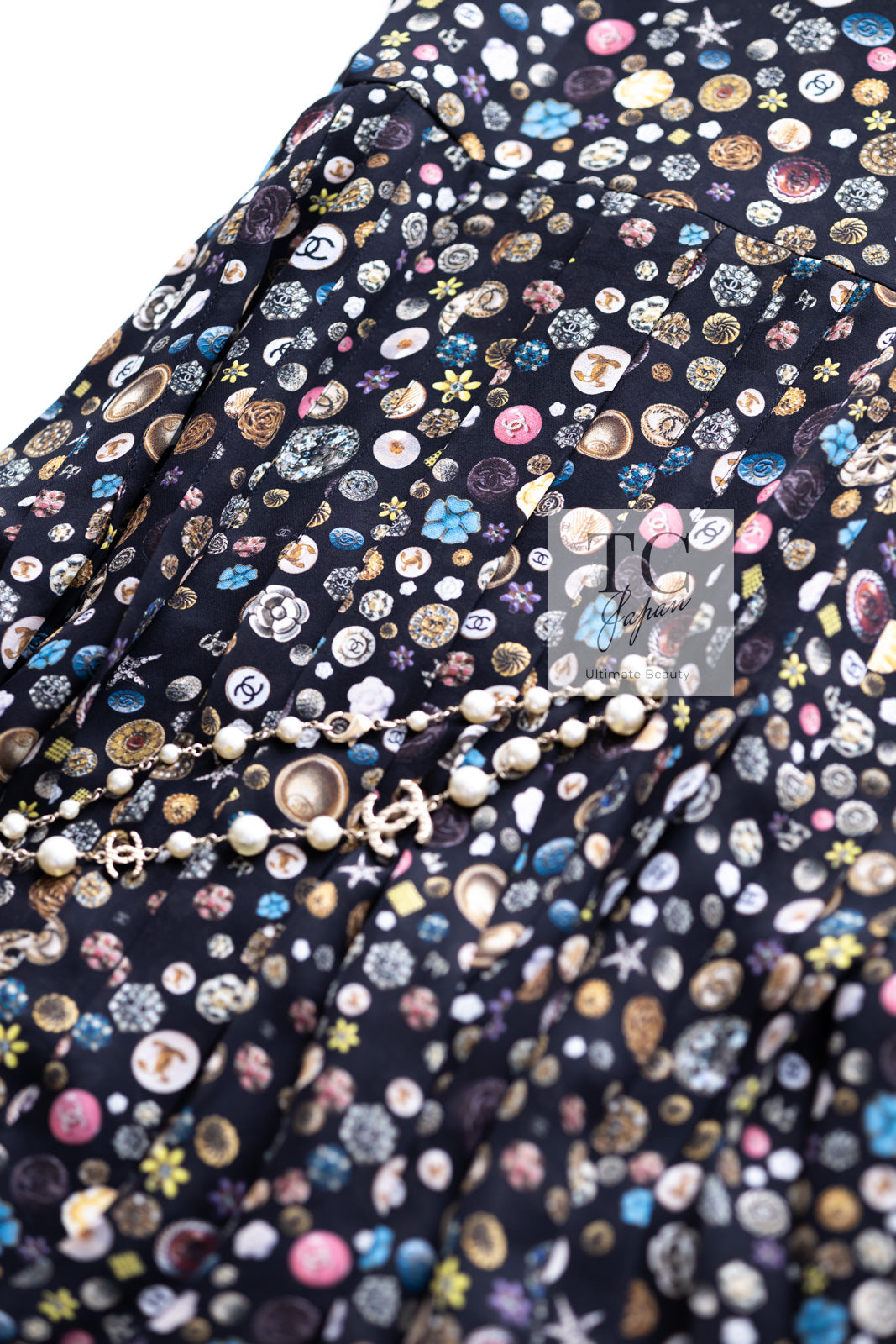 CHANEL 13B Black Silk CC Button Series Velvet Short Sleeve Dress 36 38 シャネル シルク CC ボタン シリーズ 柄 ベルベット 半袖 ワンピース 即発