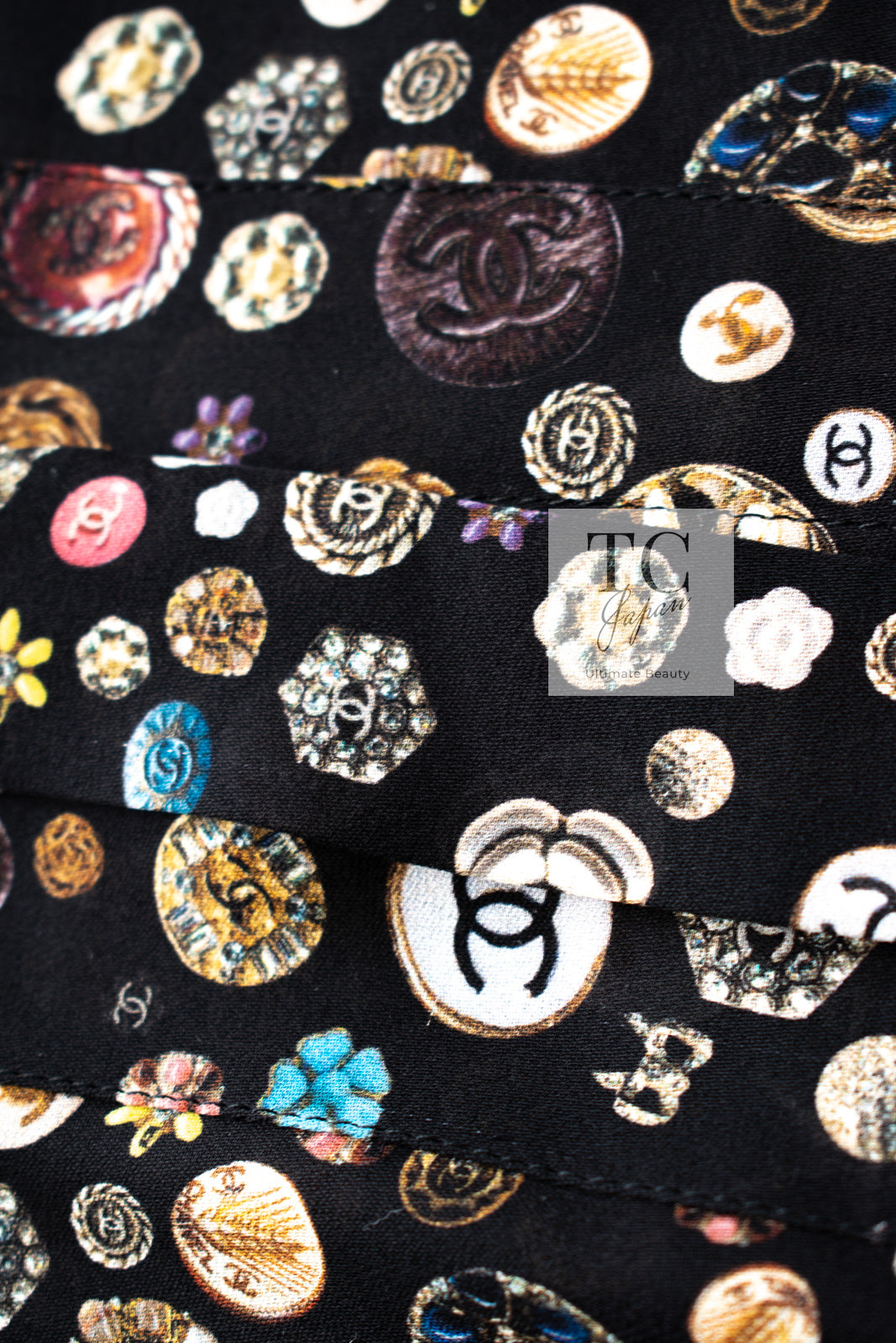CHANEL 13B Black Silk CC Button Series Velvet Short Sleeve Dress 36 38 シャネル シルク CC ボタン シリーズ 柄 ベルベット 半袖 ワンピース 即発
