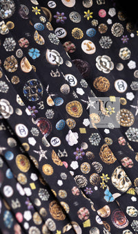CHANEL 13B Black Silk CC Button Series Velvet Short Sleeve Dress 36 38 シャネル シルク CC ボタン シリーズ 柄 ベルベット 半袖 ワンピース 即発