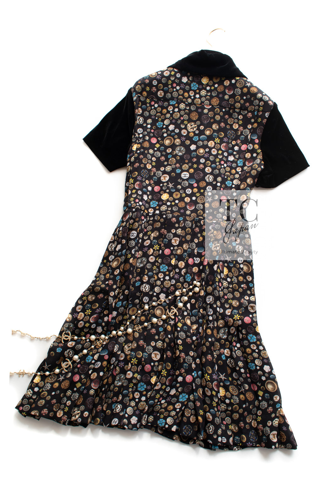 CHANEL 13B Black Silk CC Button Series Velvet Short Sleeve Dress 36 38 シャネル シルク CC ボタン シリーズ 柄 ベルベット 半袖 ワンピース 即発