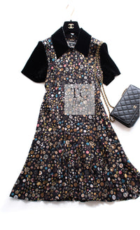 CHANEL 13B Black Silk CC Button Series Velvet Short Sleeve Dress 36 38 シャネル シルク CC ボタン シリーズ 柄 ベルベット 半袖 ワンピース 即発