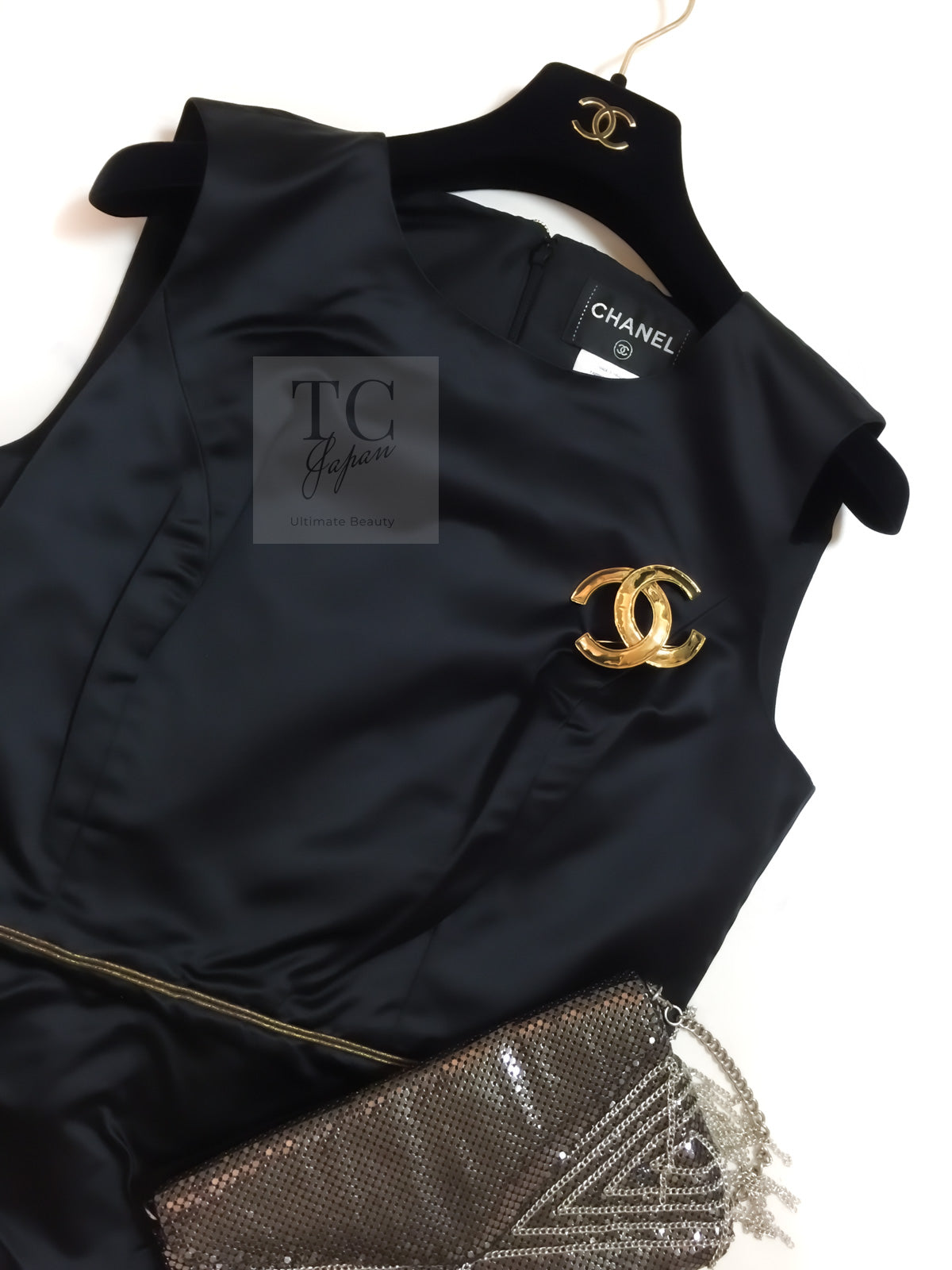CHANEL 10C Black Gold Line Silk Sleeveless Dress 34 シャネル ブラック ゴールドライン サテン シルク ワンピース 即発