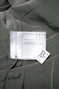 CHANEL 08A Olive Silk Leather Trim Pleated Dress 38 シャネル オリーブ シルク カーフ レザー トリム プリーツ ワンピース 即発