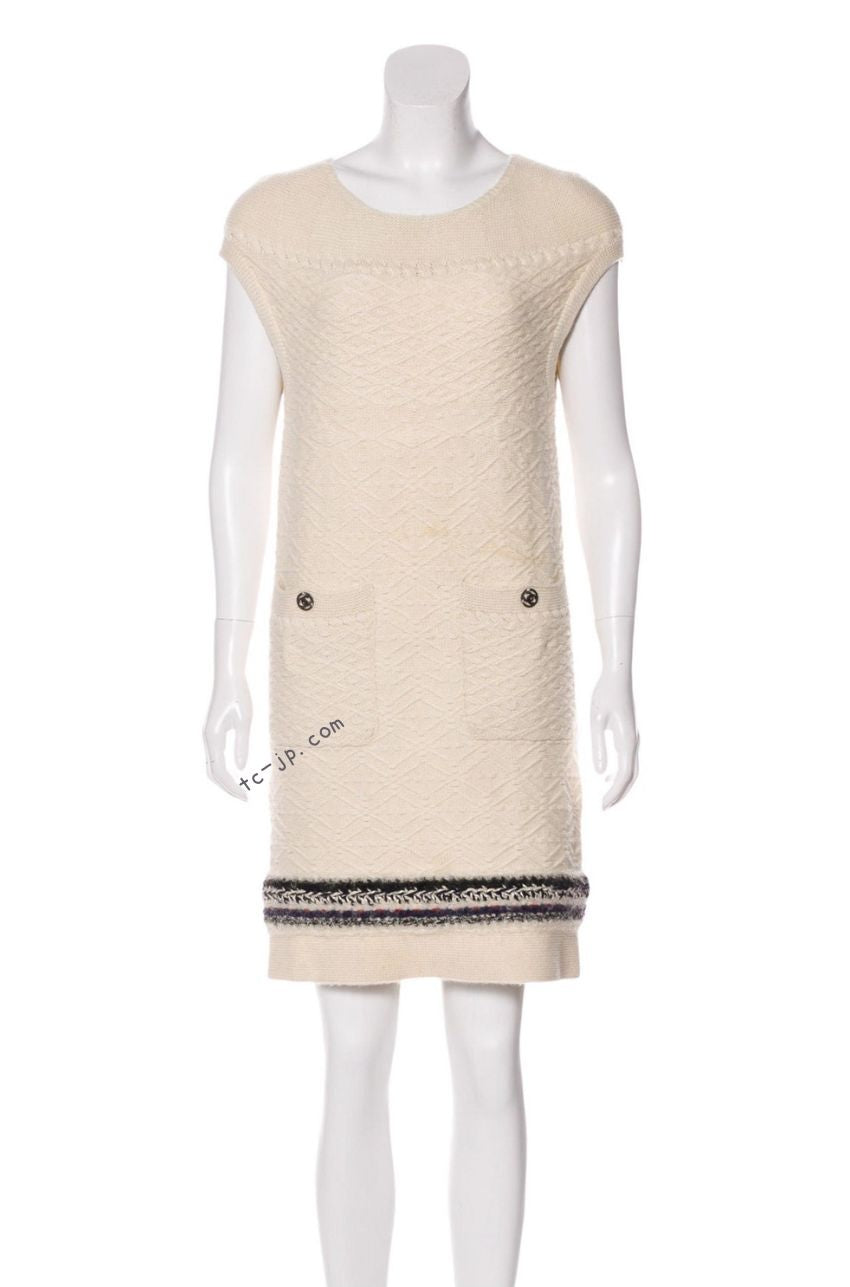 CHANEL 13B Ivory CC Logo Buttons Cashmere Knit Dress 42 シャネル アイボリー ココボタン カシミア 100% ニット ワンピース 即発