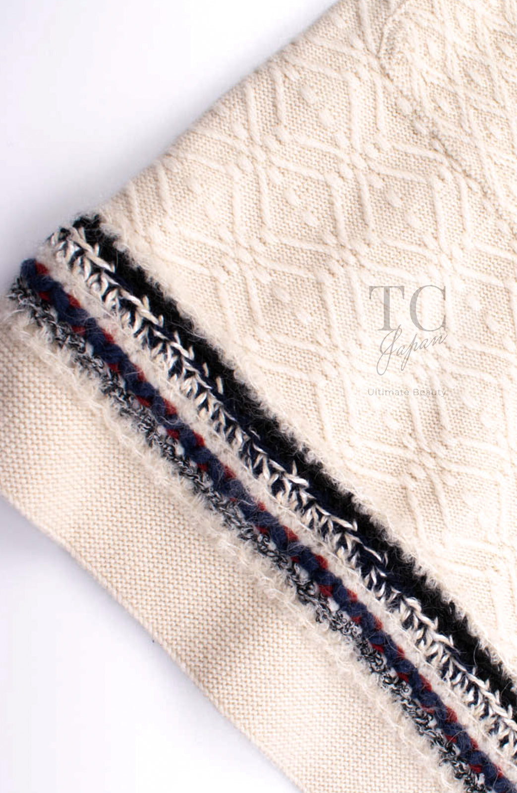 CHANEL 13B Ivory CC Logo Buttons Cashmere Knit Dress 42 シャネル アイボリー ココボタン カシミア 100% ニット ワンピース 即発