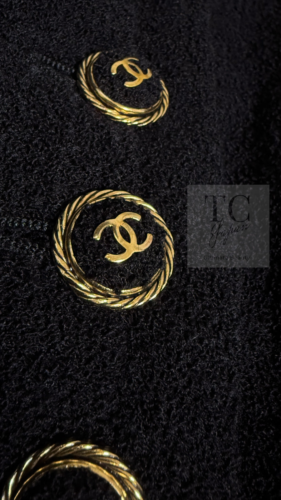 CHANEL 07S Black CC Logo Button Wool Silk Tweed Jacket 34 36 シャネル ブラック ココボタン CC ロゴ ウール シルク ツイード ジャケット 即発