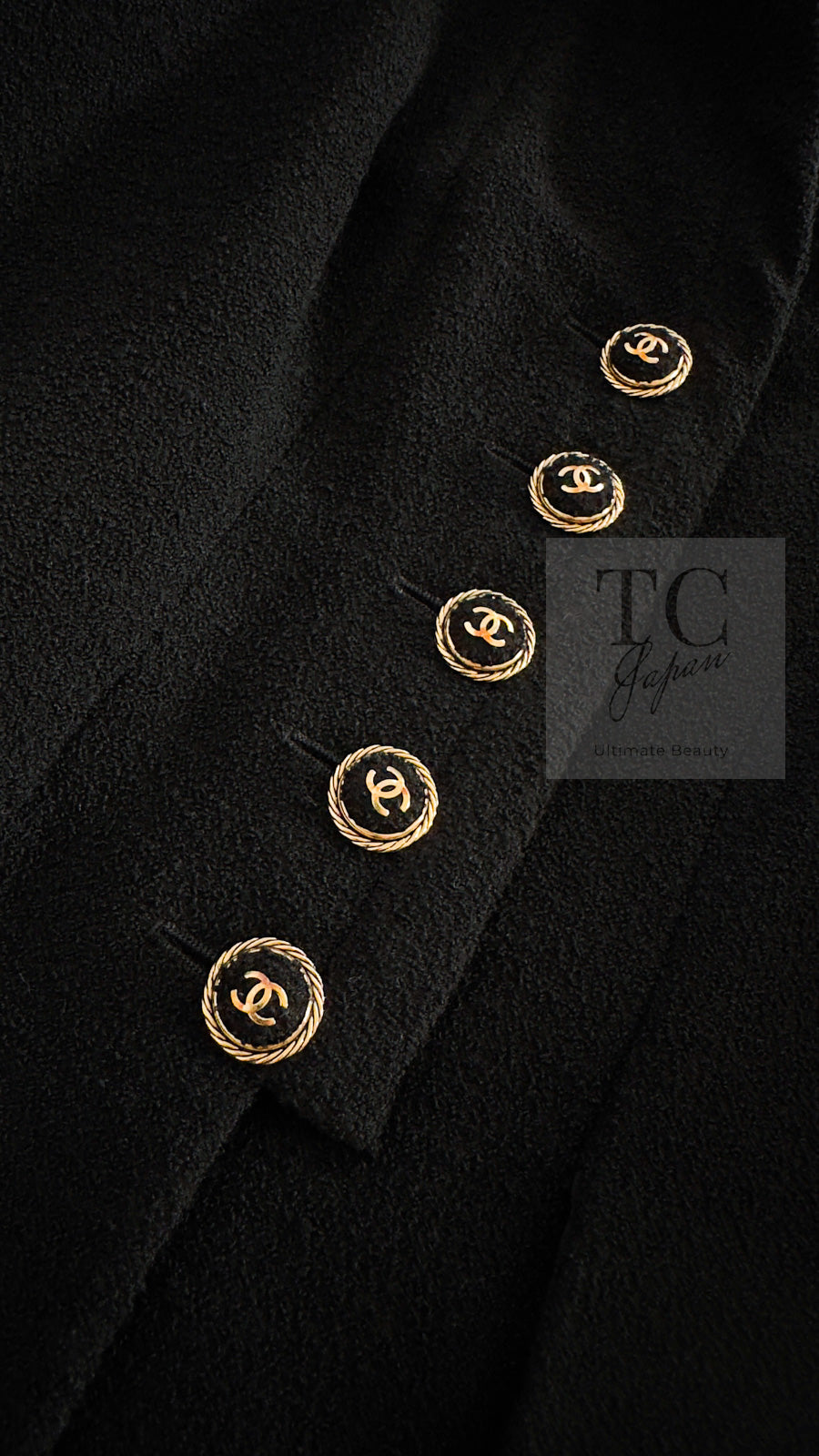 CHANEL 07S Black CC Logo Button Wool Silk Tweed Jacket 34 36 シャネル ブラック ココボタン CC ロゴ ウール シルク ツイード ジャケット 即発