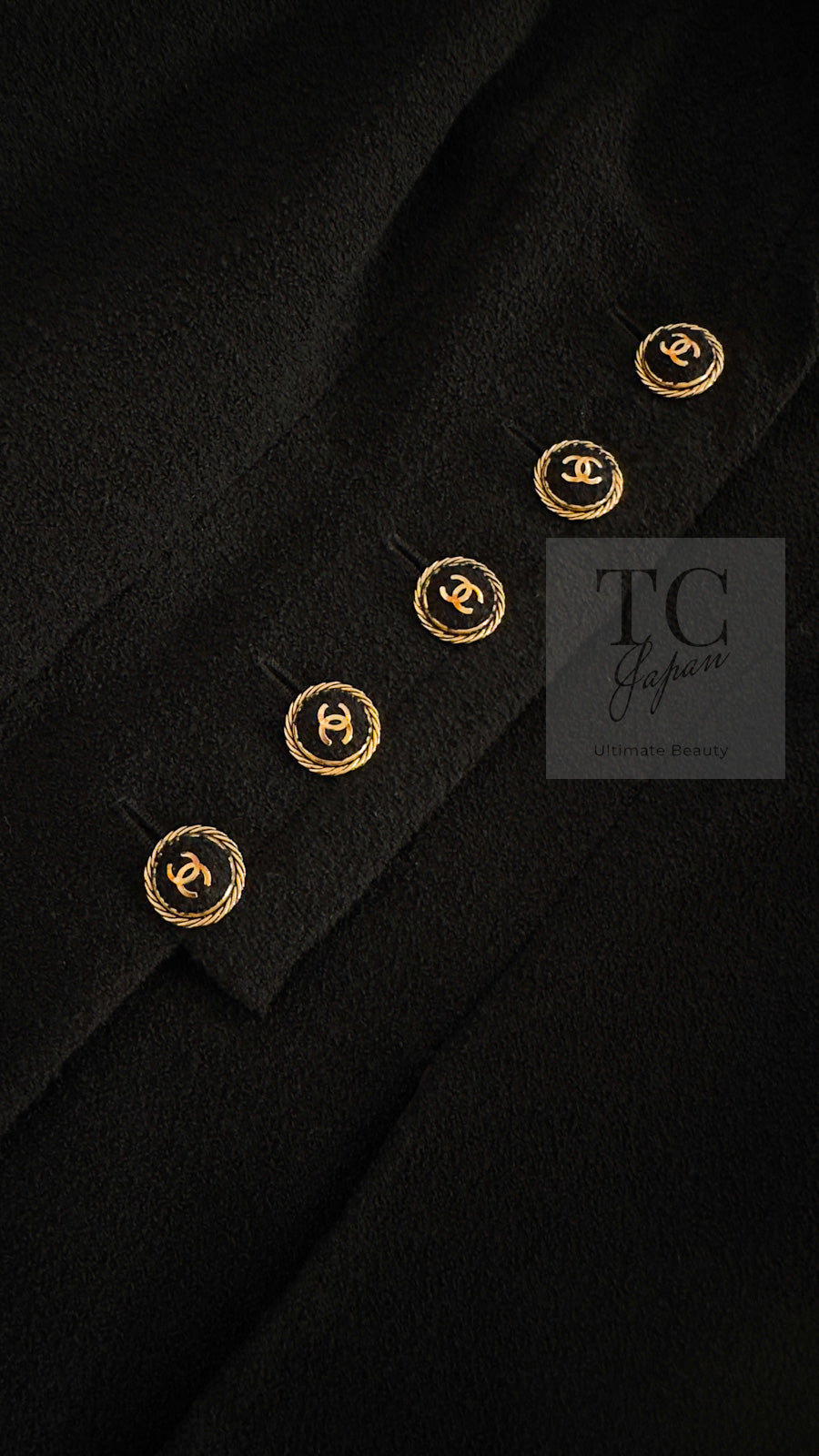 CHANEL 07S Black CC Logo Button Wool Silk Tweed Jacket 34 36 シャネル ブラック ココボタン CC ロゴ ウール シルク ツイード ジャケット 即発