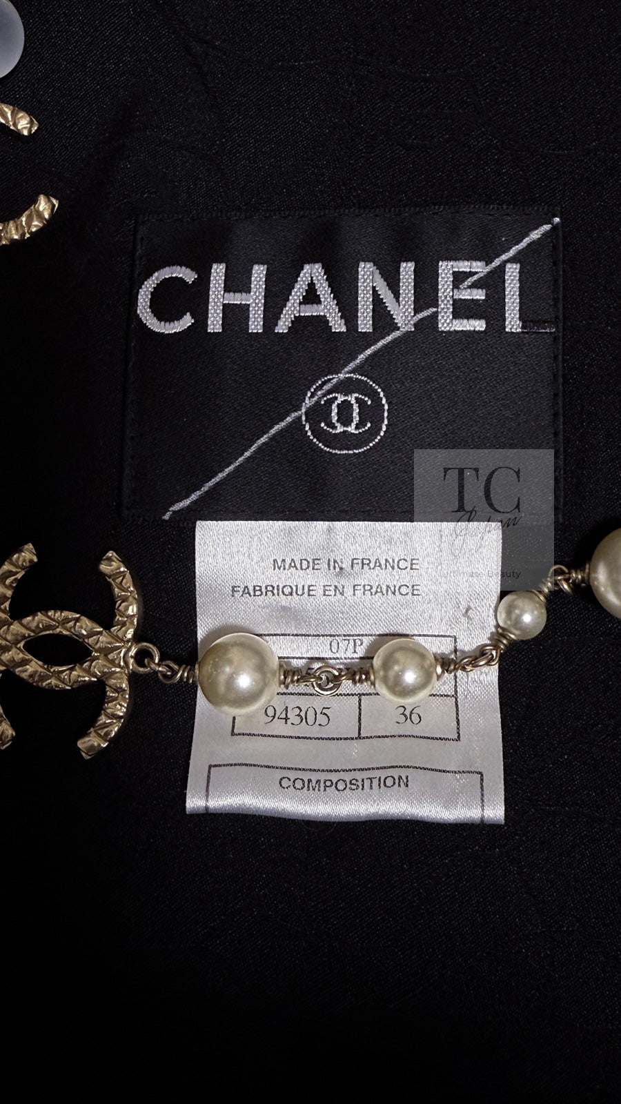 CHANEL 07S Black CC Logo Button Wool Silk Tweed Jacket 34 36 シャネル ブラック ココボタン CC ロゴ ウール シルク ツイード ジャケット 即発