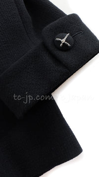 CHANEL 07A Black Wool Jacket Skirt Suit with Belt 44 46 シャネル ブラック ウール 100% ジャケット スカート スーツ ベルト付き 即発